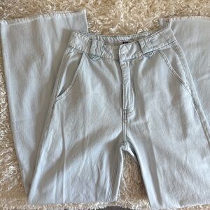 FREE PEOPLE by ZGY‎ Denim ZEEGEEWHY Light Blue Flare Jeans